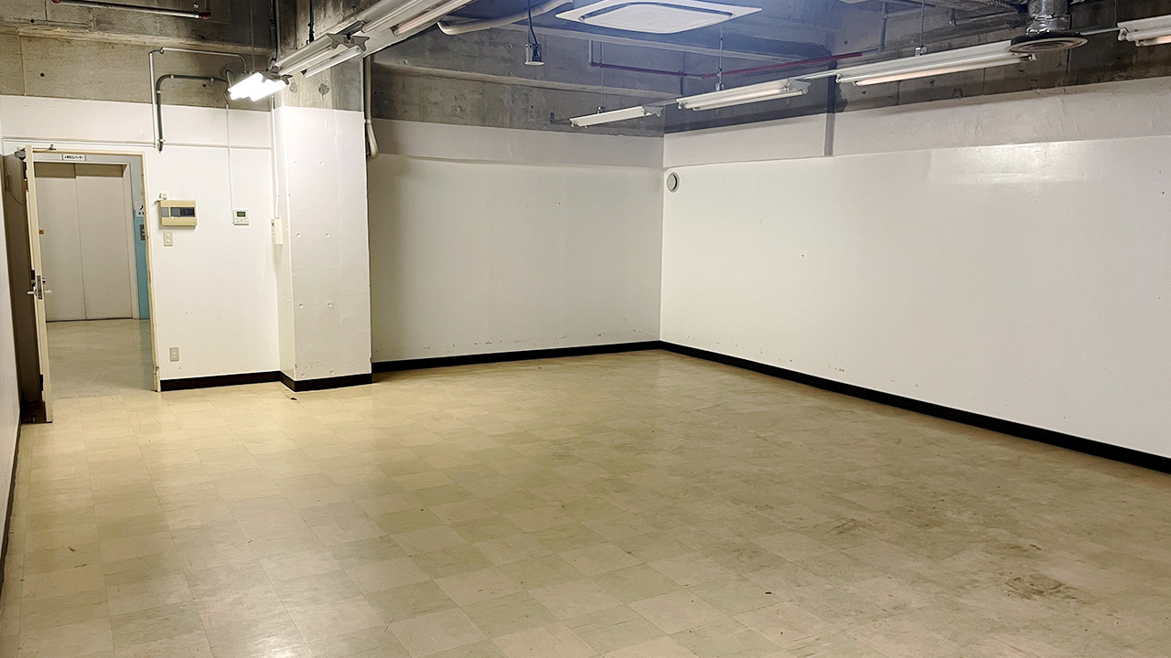 Ｄ-ｎａｈａビル 703号